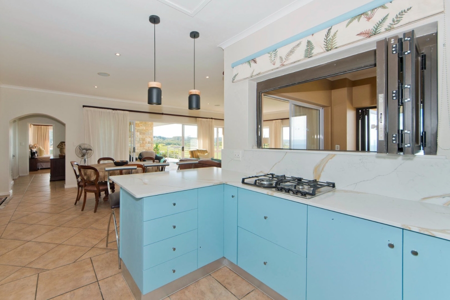 4 Bedroom Property for Sale in Pezula Golf Estate Western Cape